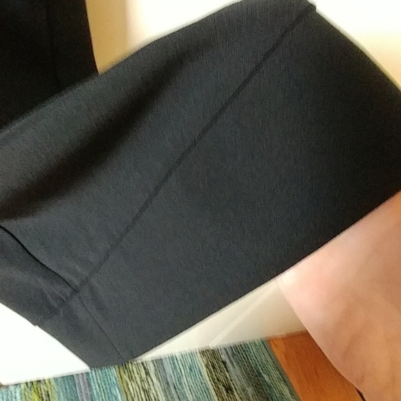 NY Collection cropped wide leg pants - Size M - Picture 5 of 8